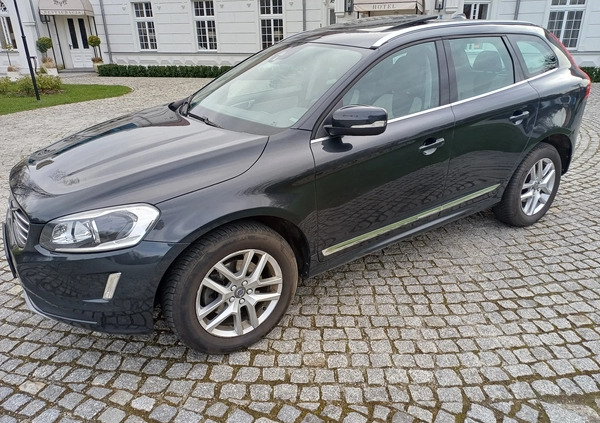 Volvo XC 60 cena 103300 przebieg: 183000, rok produkcji 2017 z Dobrzyca małe 56